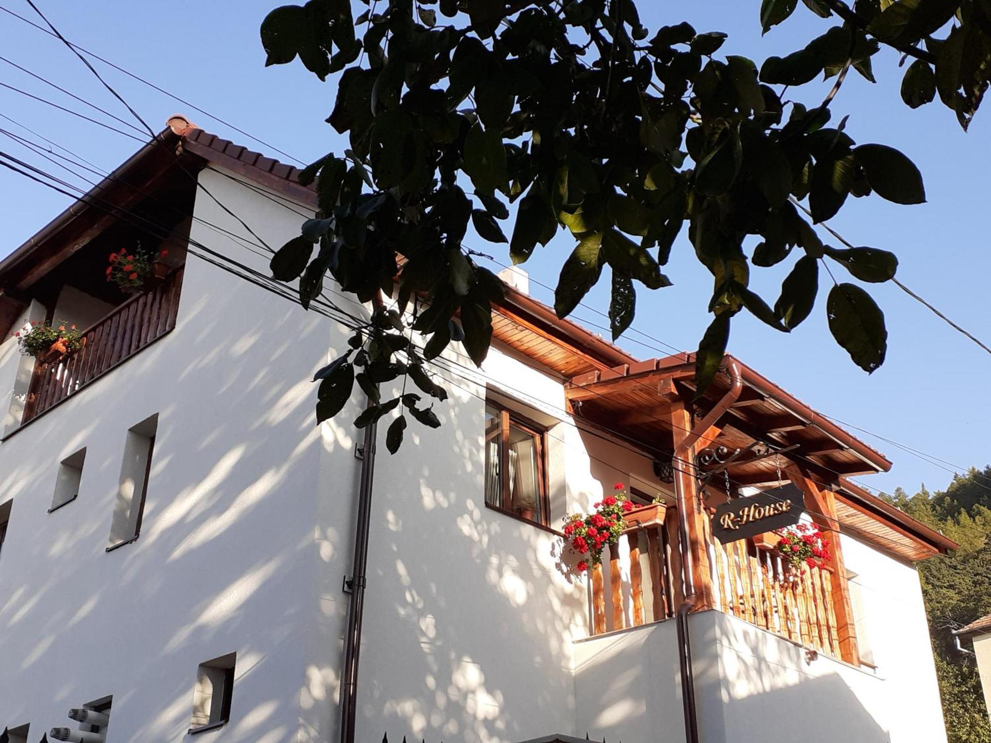 R-House Διαμέρισμα Μπρασόβ Δωμάτιο φωτογραφία