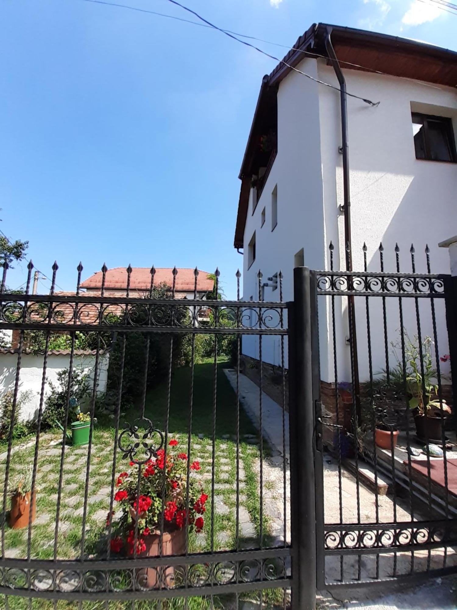 R-House Διαμέρισμα Μπρασόβ Δωμάτιο φωτογραφία